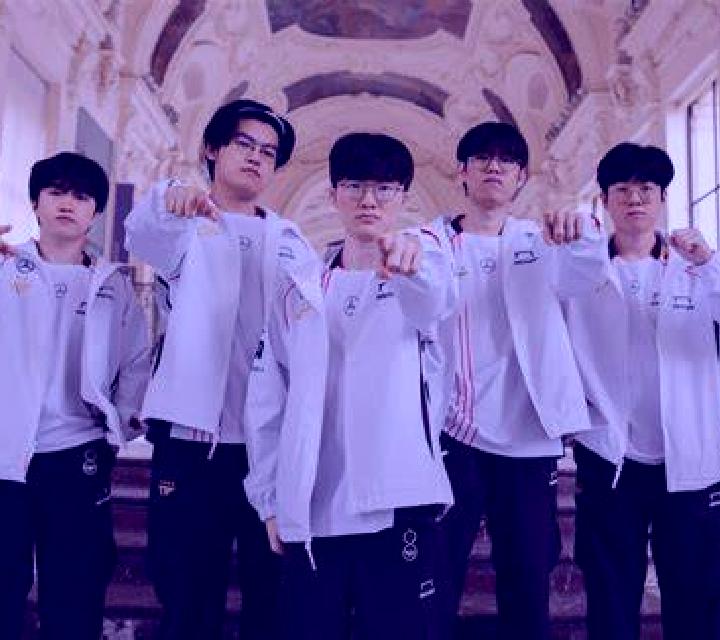 Cabaret Royale (2by2 Gaming) slot machine