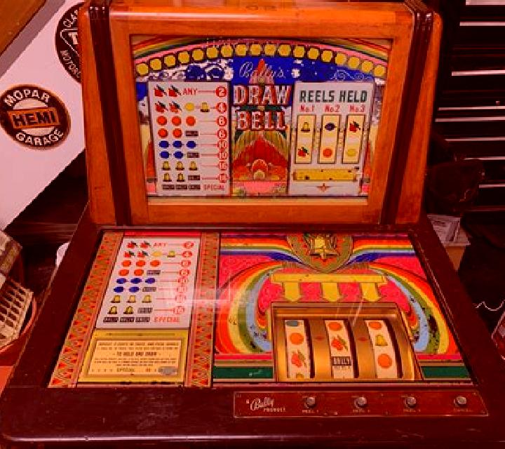 Cash Strike Triple Action slot game