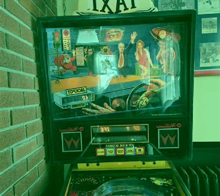 Golden Grand Scratcher slot game