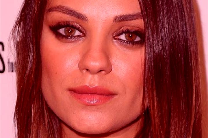 Multihand Titan Poker slot machine